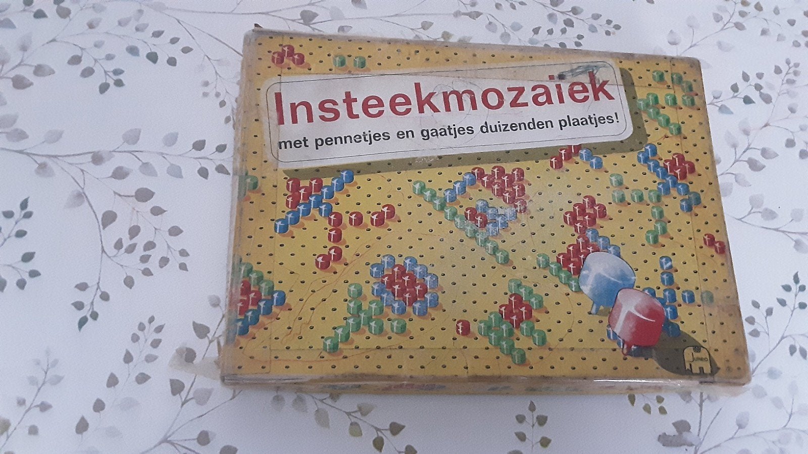 Insteekmozaïek met pinnetjes en gaatjes, Ophalen of Verzenden, Gebruikt, Puzzelen