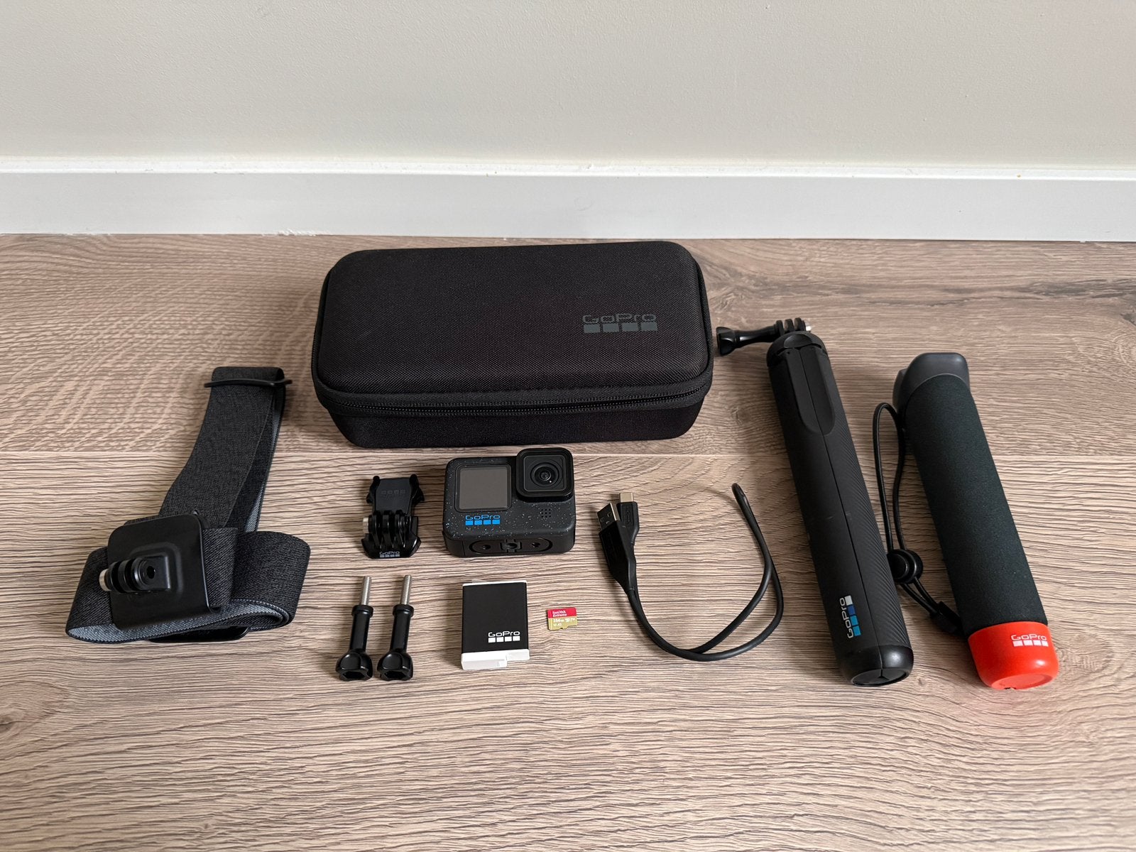GoPro Hero 12 - incl. Orginele Accessoires & SD, Ophalen of Verzenden, Zo goed als nieuw, GoPro