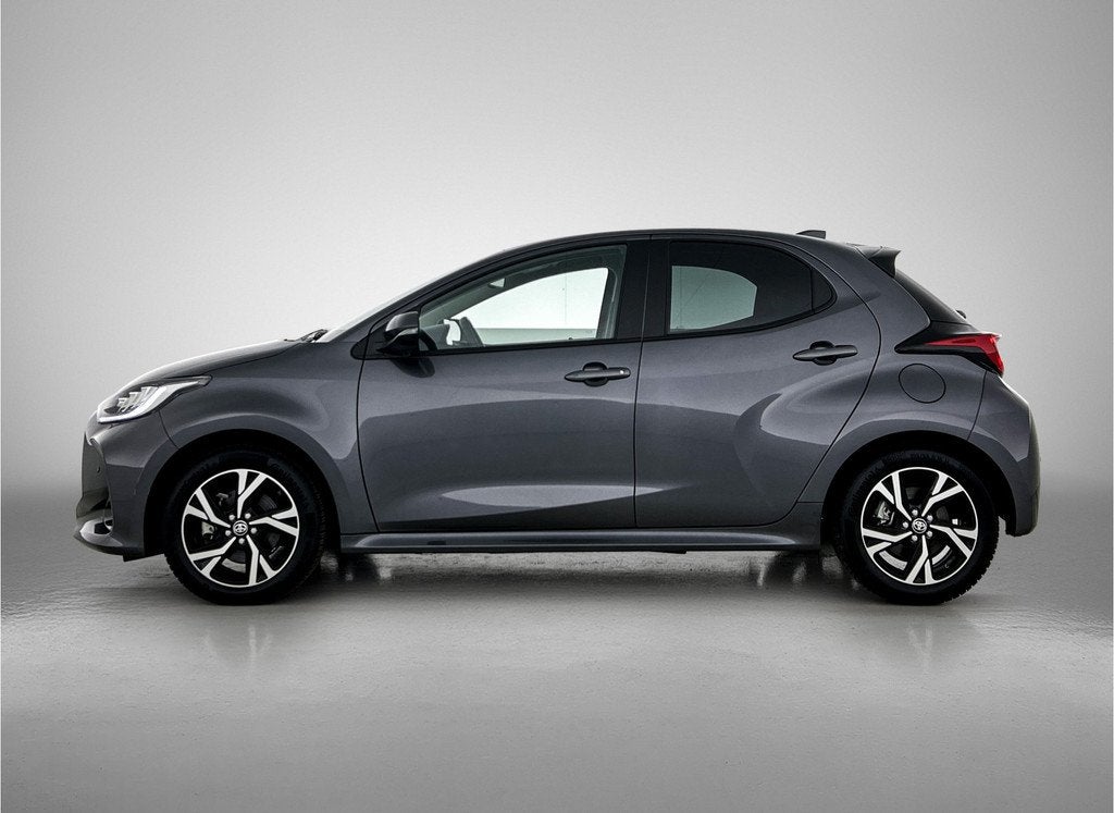 Toyota Yaris 1.5 Hybrid 115 First Edition + | BTW voertuig |, Auto's, Toyota, 12 maanden, Gebruikt, Euro 6, 1490 cc