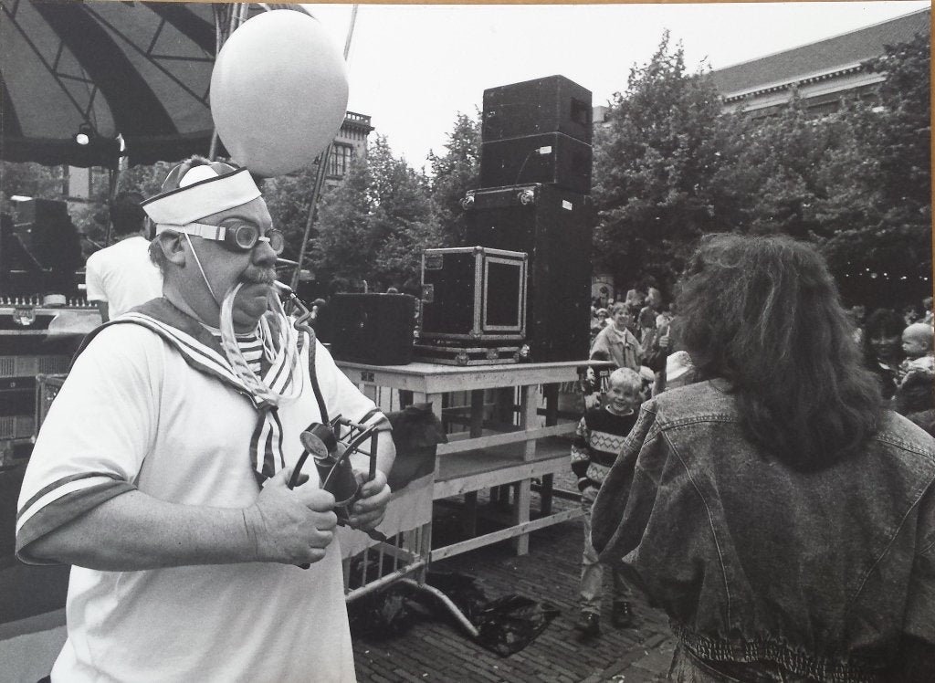 Straattheater Robert Pot collectie Den Haag A3 Foto's 70-80, Antiek en Kunst, Ophalen of Verzenden