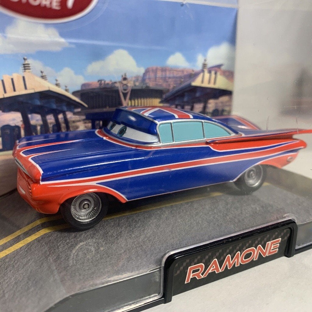 DISNEY STORE CARS 2 RAMONE NIEUW in verpakking, Ophalen of Verzenden, Nieuw