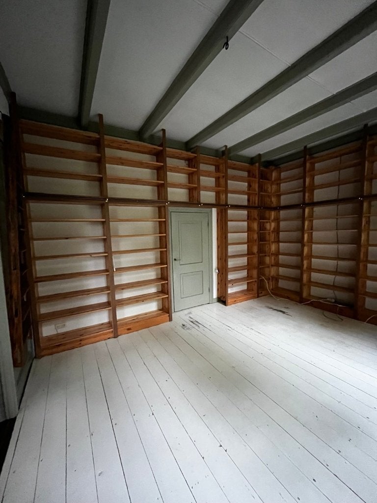 Bibliotheek met ca. 75m boekenplanken, Ophalen, Gebruikt, 200 cm of meer, 200 cm of meer
