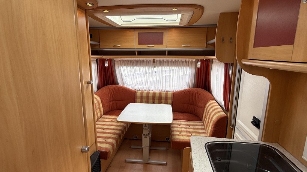 Dethleffs Summer Edition 430 DB bj 2004, voortent &, Caravans en Kamperen, Rondzit, Bedrijf, 750 - 1000 kg, Tot en met 4