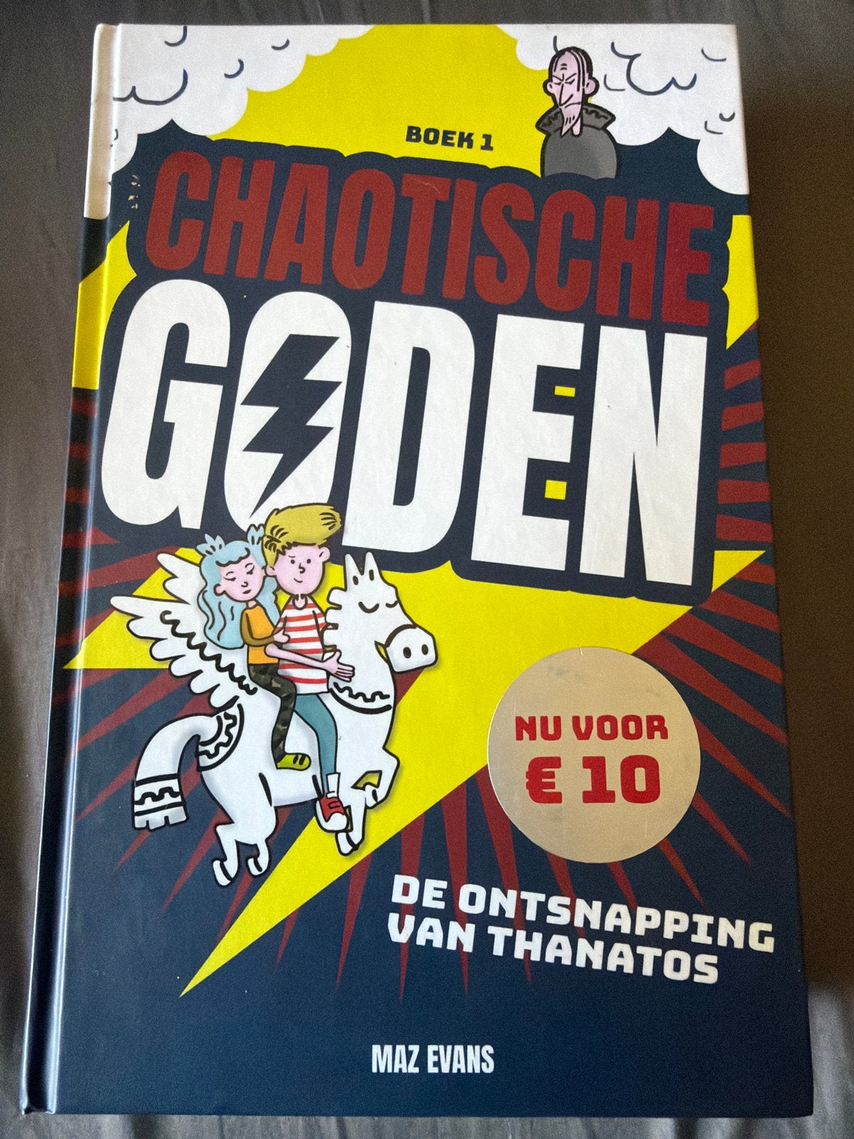 S4.  Maz Evans - De ontsnapping van Thanatos, Non-fictie, Ophalen of Verzenden, Zo goed als nieuw, Maz Evans