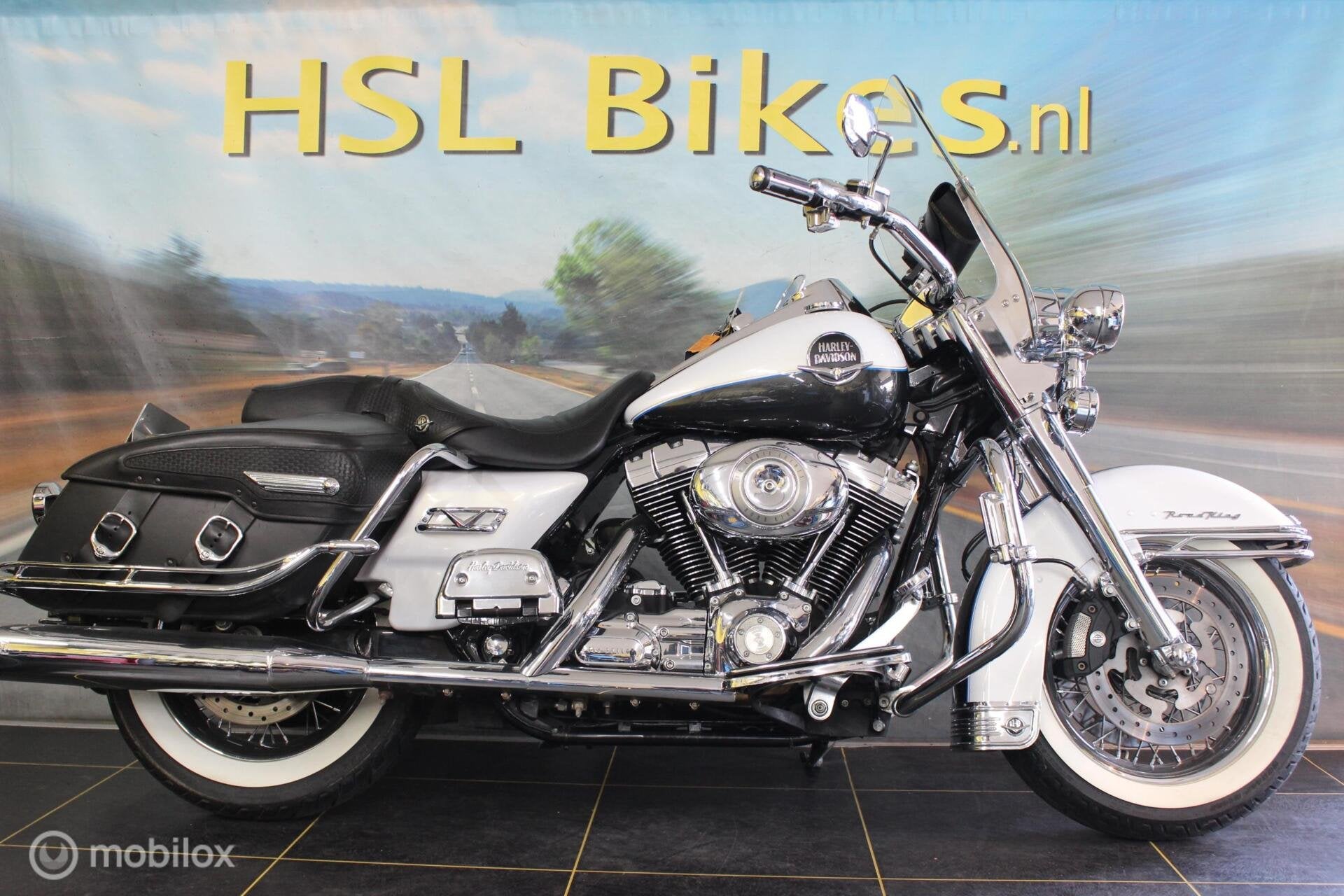 Harley Davidson 96 FLHRC Road King Classic, Motoren, Motoren | Harley-Davidson, Bedrijf, Toermotor, meer dan 35 kW, Cruise Control