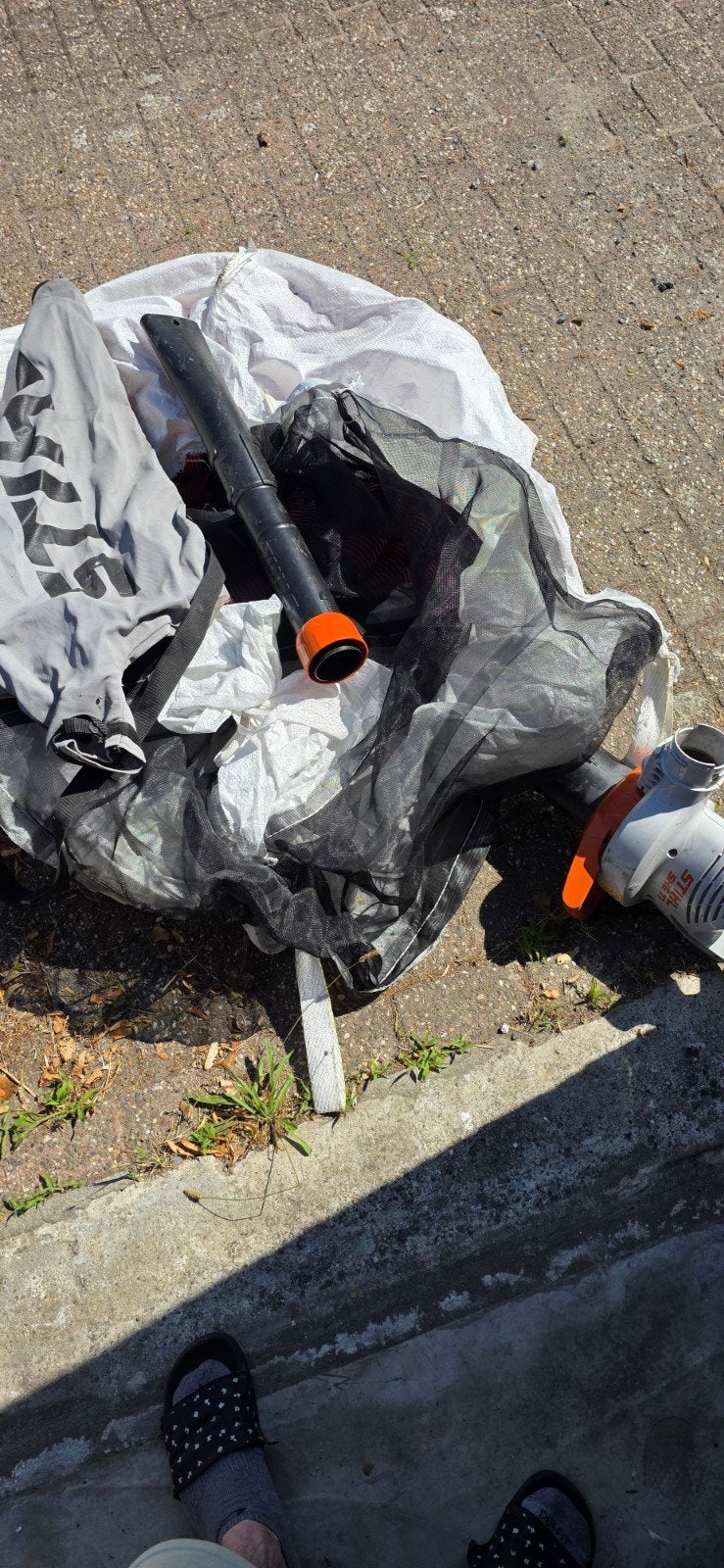 Stihl SHE71 isolatieblazer/bladblazer met toebehoren, Ophalen, Stihl, Gebruikt, Met opvangzak