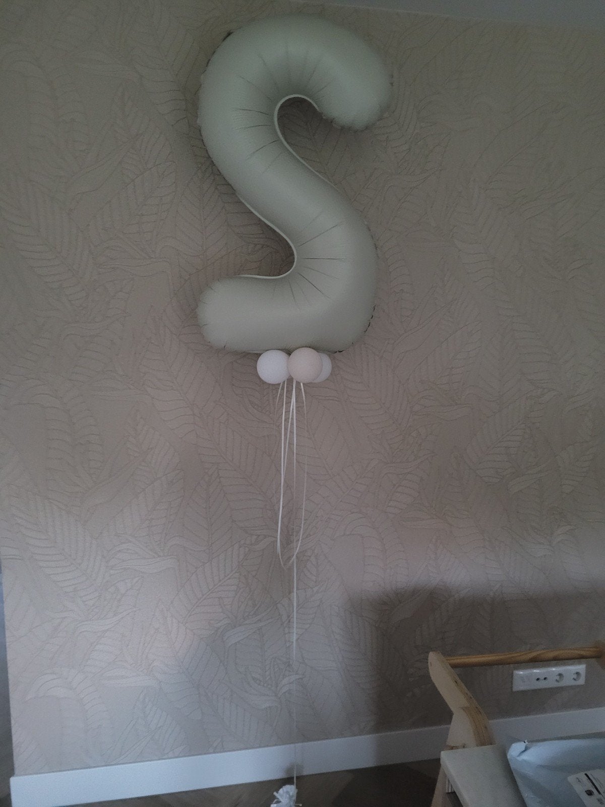 Grote folieballon letter 2 - Beige, Ophalen of Verzenden, Zo goed als nieuw, Feestartikel, Verjaardag