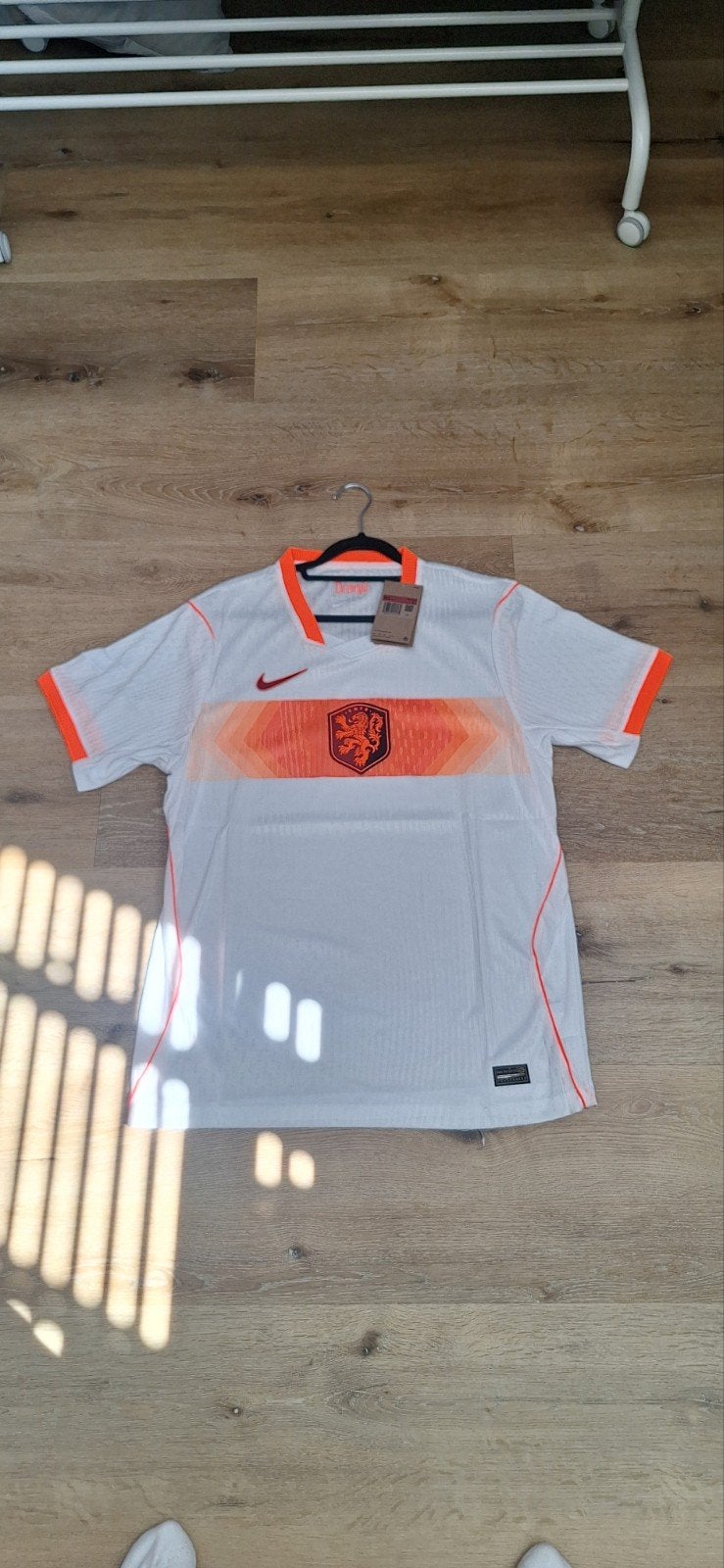 Nike Oranje KNVB Aero-Fit Voetbalshirt Maat L Nieuw, Sport en Fitness, Voetbal, Maat L, Verzenden, Nieuw, Shirt