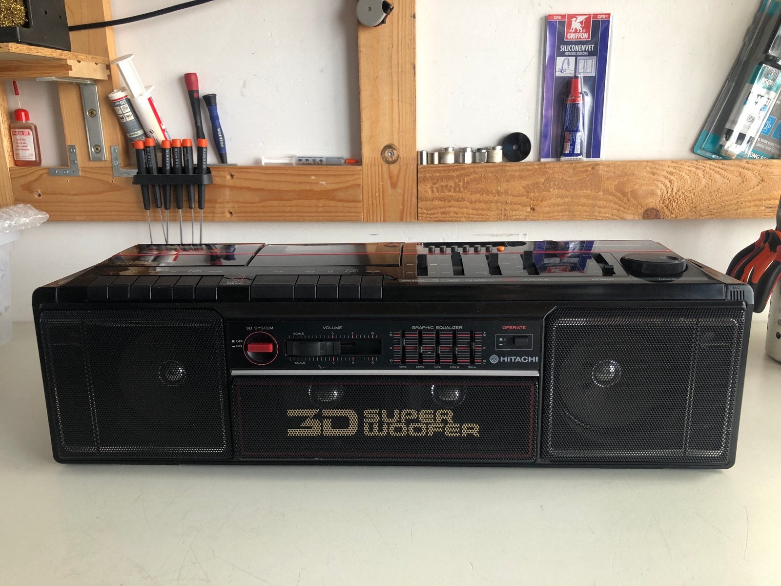 Hitachi TRK-3D5E Boombox gereviseerd, zeldzaam, Ophalen of Verzenden, Refurbished, Transistorradio