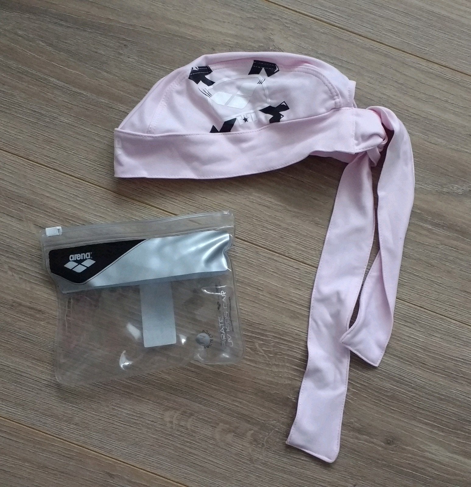 Nieuw! Baby badmuts / Arena pirate swim cap UV protection, Arena, Nieuw, Ophalen of Verzenden, Zwem-accessoire