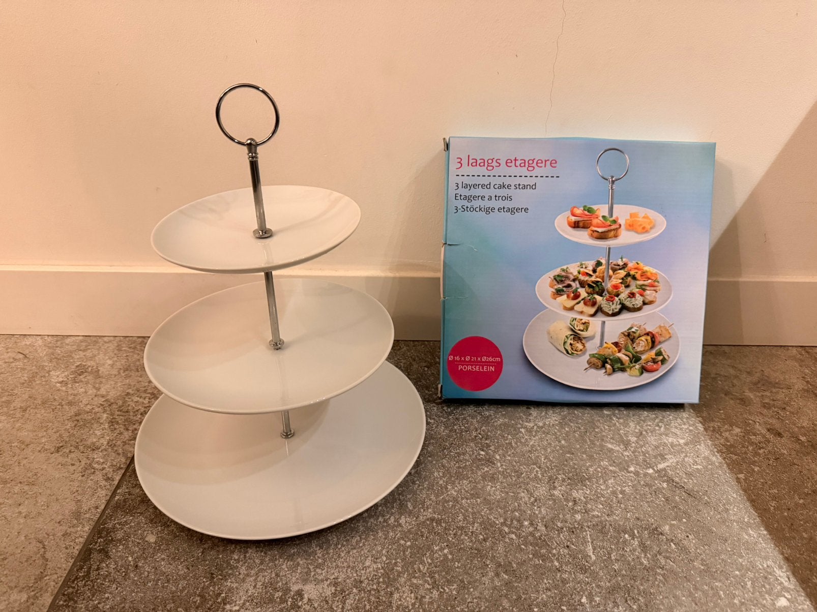 3- laags etagere, Ophalen, Zo goed als nieuw