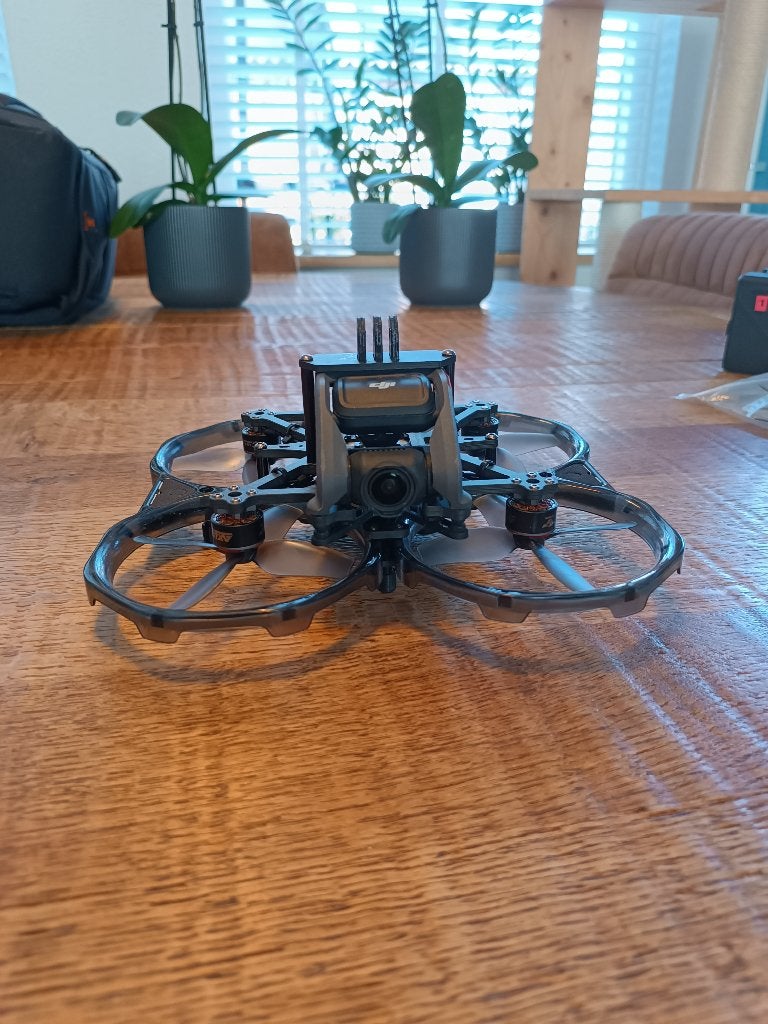 DJI Avata met de Axisflying 3.5 upgrade, Cameradrone, 15 tot 30 minuten, Zo goed als nieuw, DJI