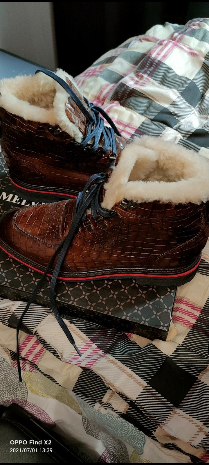 Schoenen maat 41, Ophalen