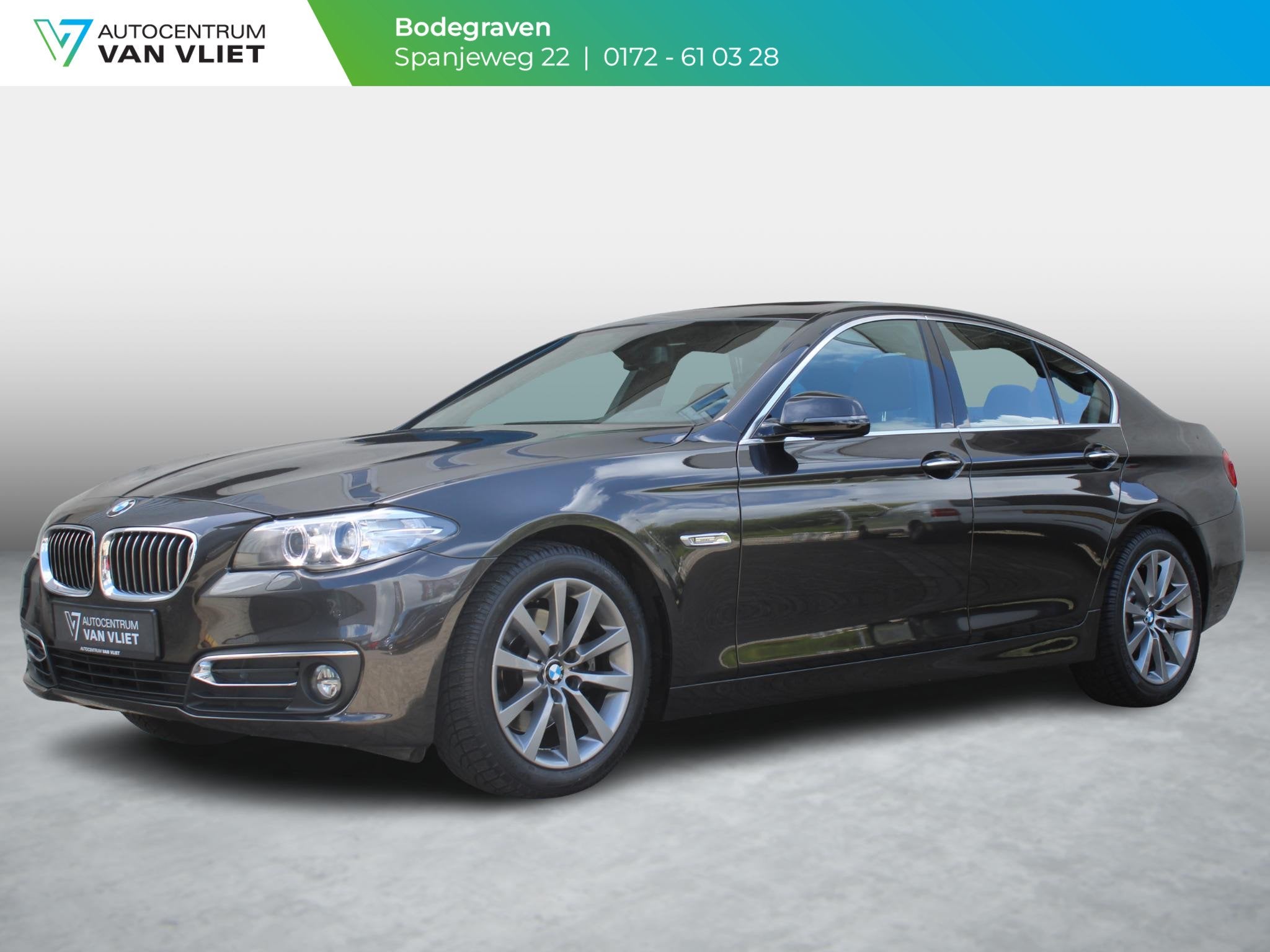 BMW 5-serie 520i Luxury Edition | PANORMISCH SCHUIFDAK | LED, Automaat, 12 maanden, Achterwielaandrijving, Gebruikt