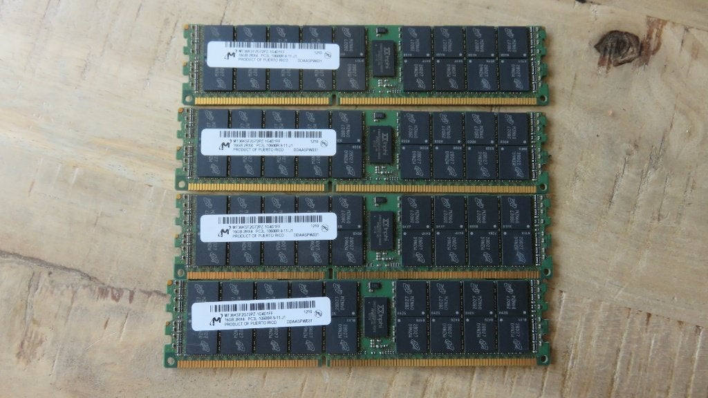 Set van .... 4x16GB ....RAM Micron voor Server, Computers en Software, Server, DDR3, Ophalen of Verzenden, Zo goed als nieuw