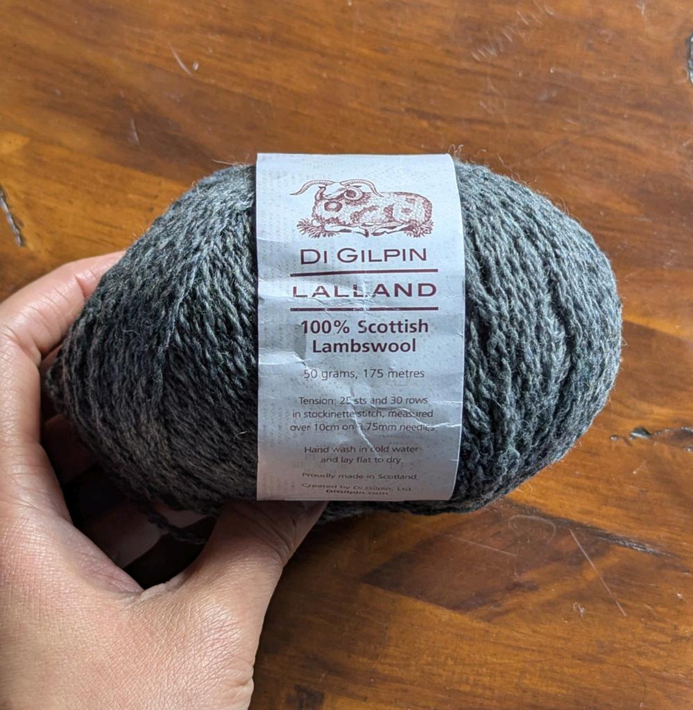 Di Gilpin Lalland DK garen - 100% wol grijs en wit, Hobby en Vrije tijd, Breien en Haken, Ophalen of Verzenden, Nieuw, Breien of Haken
