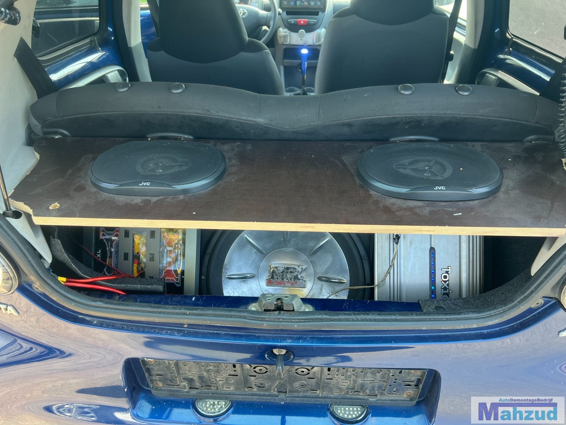 TOYOTA AYGO Subwoofer speaker versteker set, Info@toyota.co.jp, Gebruikt, Toyota Motor Corporation, Toyota