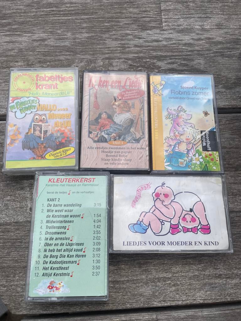 Vintage Cassettebandjes: Fabeltjeskrant, Kinderliedjes, Kers, Ophalen, Zo goed als nieuw