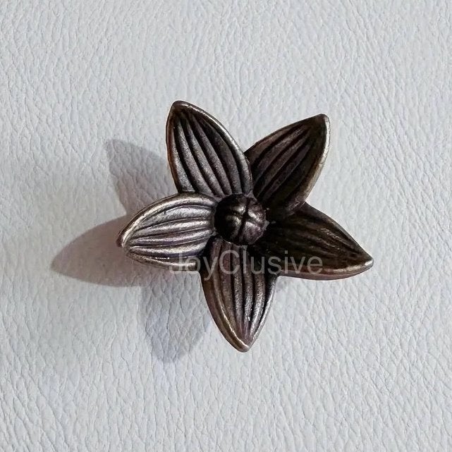 Gewelfde Bloem kastknop - Brons, Almere, JoyClusive, Nieuw, Ophalen of Verzenden