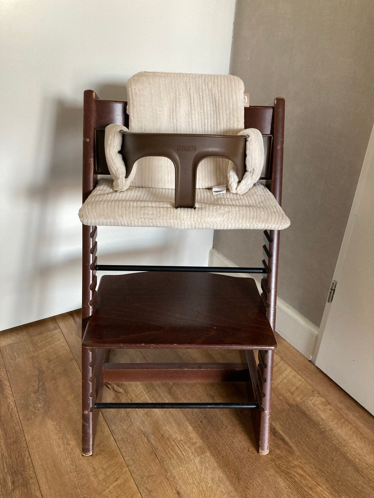 Stokke Tripp Trapp met newborn set en kussen, Ophalen, Gebruikt, Meegroeistoel, Gordel(s)
