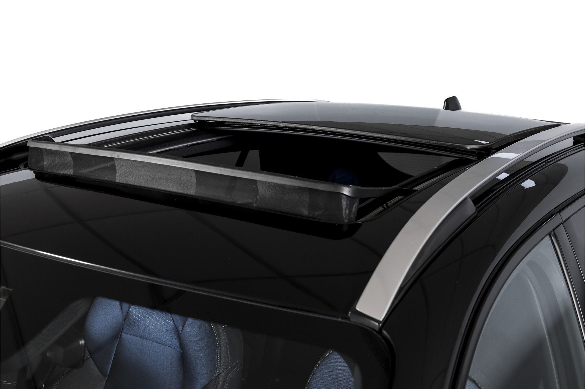 Foto 13 van Lynk & Co 01 1.5 PHEV 261PK MY23 | Blackpakket | Donkere hem