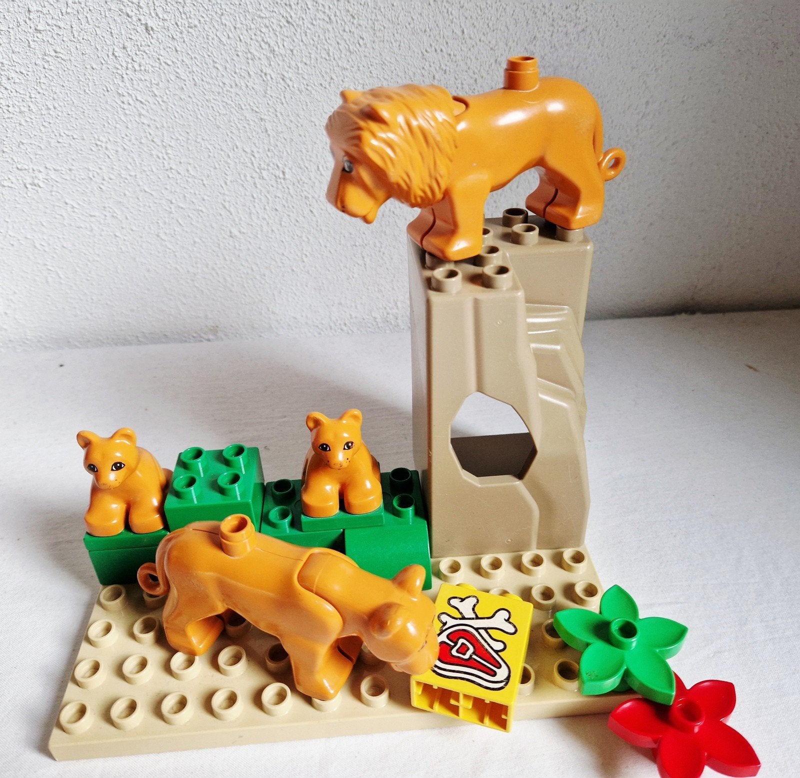 Duplo dierentuin dieren safari leeuw vintage + rots, Ophalen of Verzenden, Gebruikt, Duplo