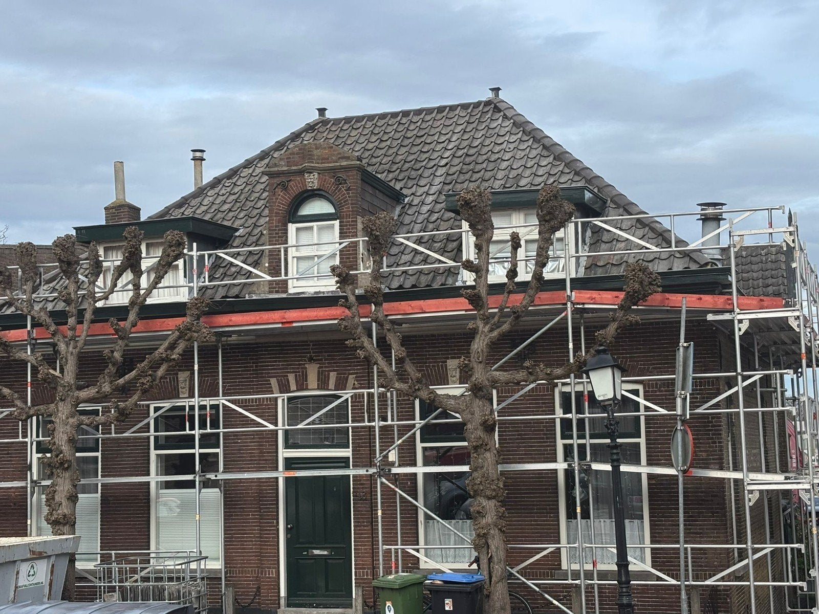 Ervaren pannendekkers gezocht, Vacatures