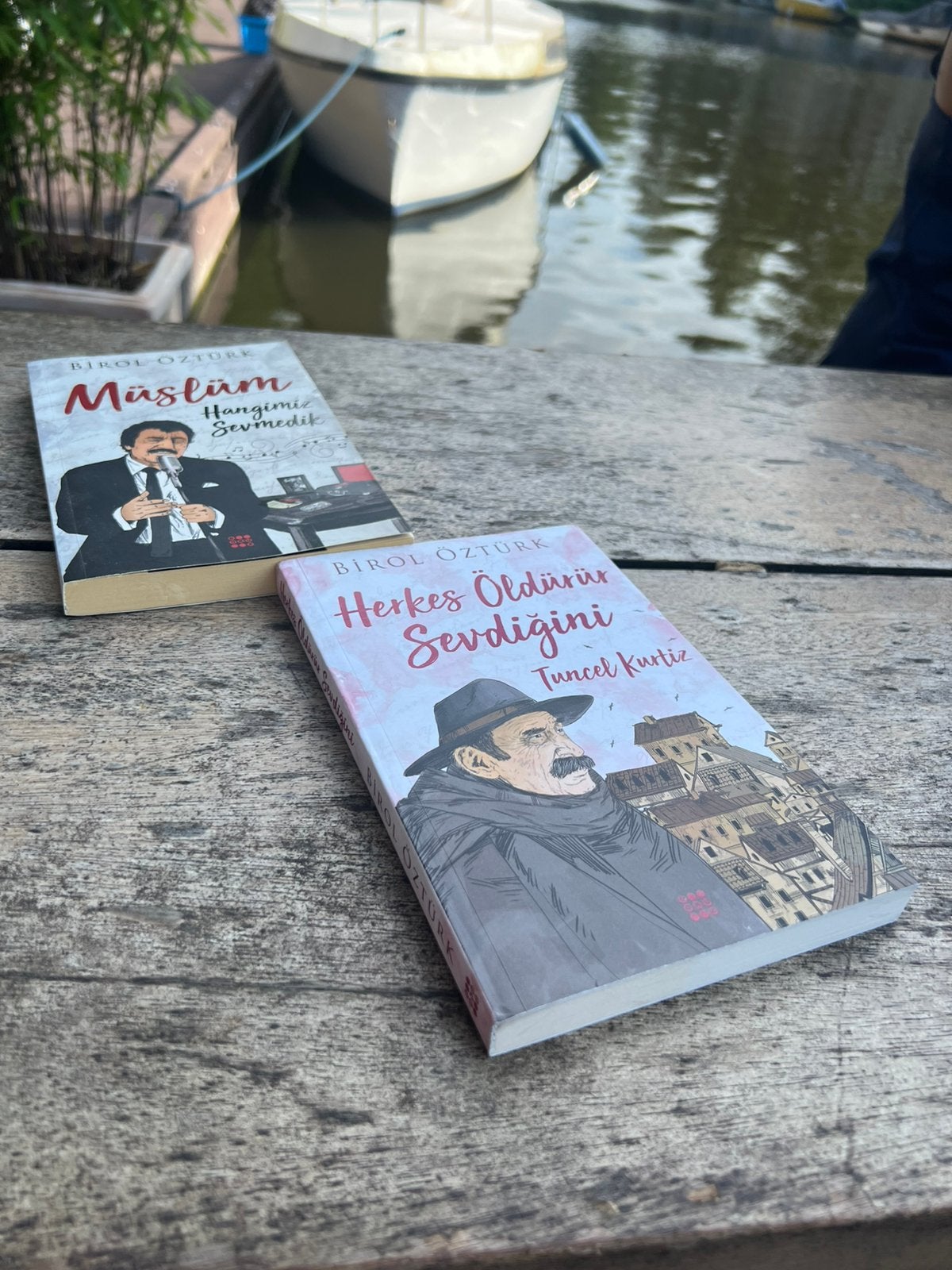 Turkse boeken van turkse legendes, in super conditie., Ophalen, Zo goed als nieuw, Film, Tv en Media
