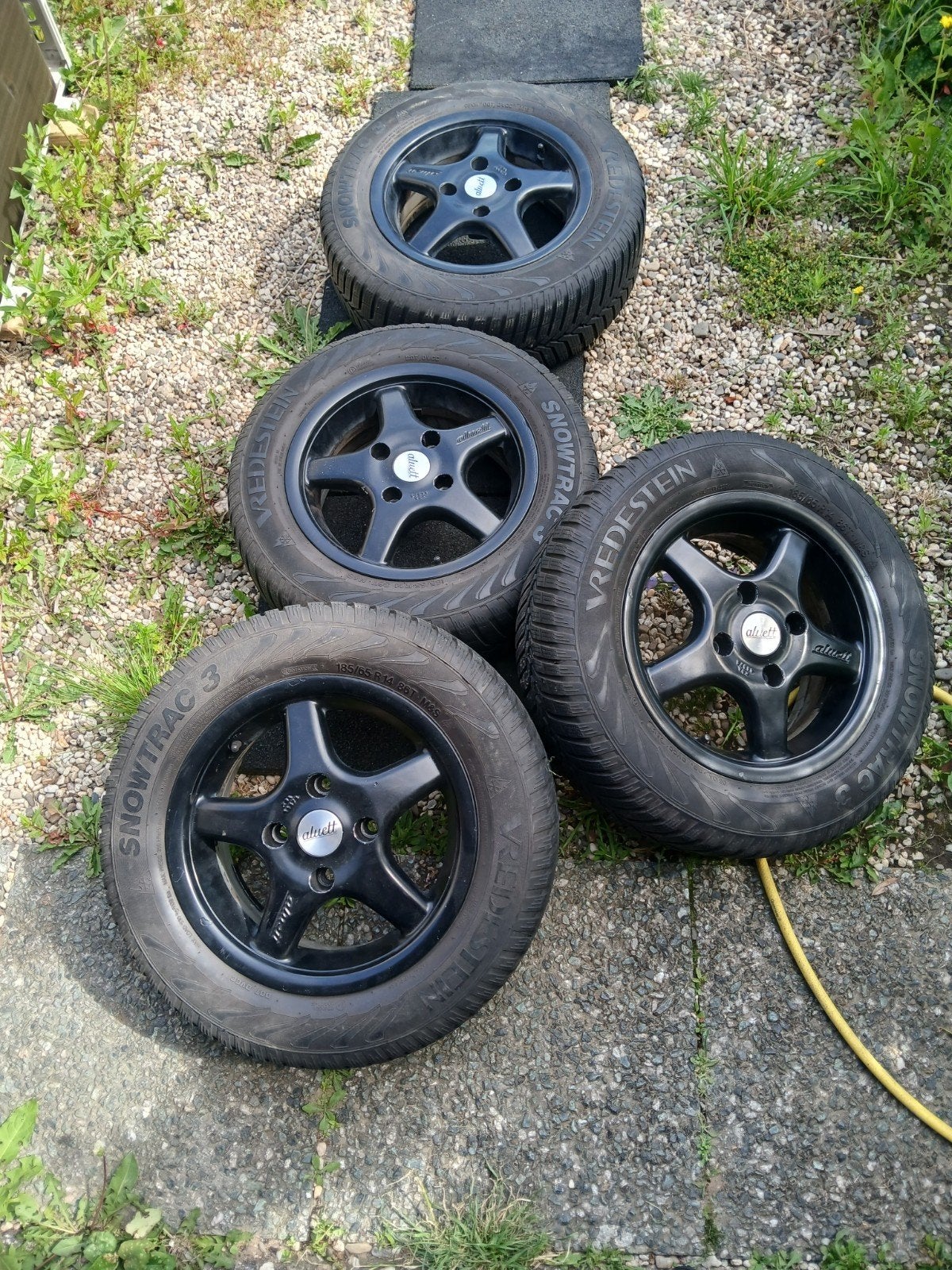 14 inch Velgen met winterbanden 4×114, Ophalen