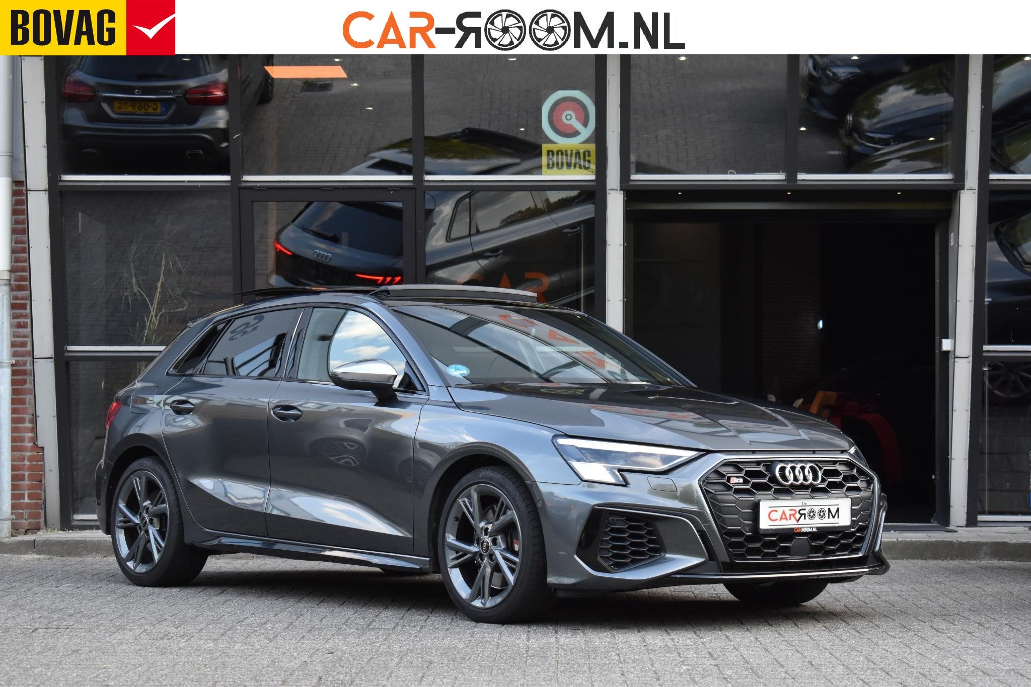 Audi S3 Sportback 2.0 TFSI quattro Pano Massage Keyless Lane, Auto's, Gebruikt, 4 cilinders, Leder en Stof, Verwarmde buitenspiegels