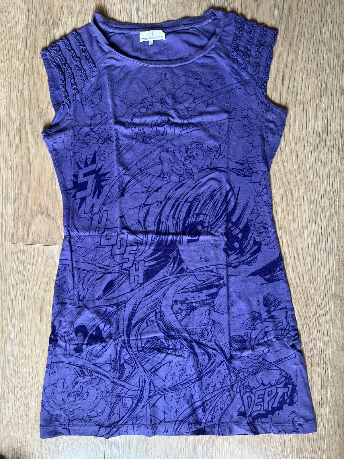 Dept top / tuniek met Manga afbeelding, kleur paars, maat M, Kleding | Dames, Maat 38/40 (M), Paars, Ophalen of Verzenden, Zonder mouw