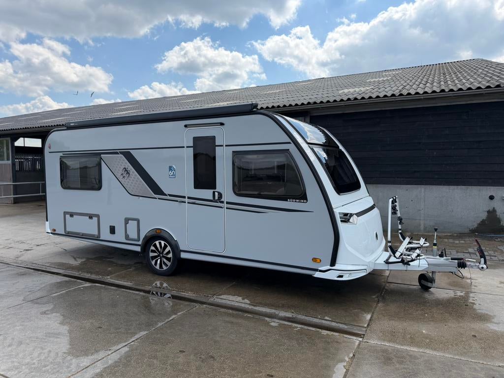 Knaus Sudwind 540 UE BlackSelection Losse bedden Mover,Luife, Rondzit, Bedrijf, Tot en met 3, Overige typen