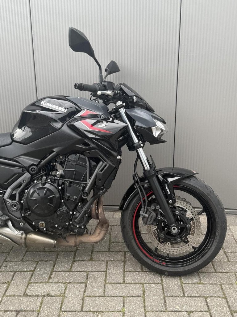 Kawasaki Z650, 649 cc, Bedrijf, Meer dan 35 kW, Toermotor