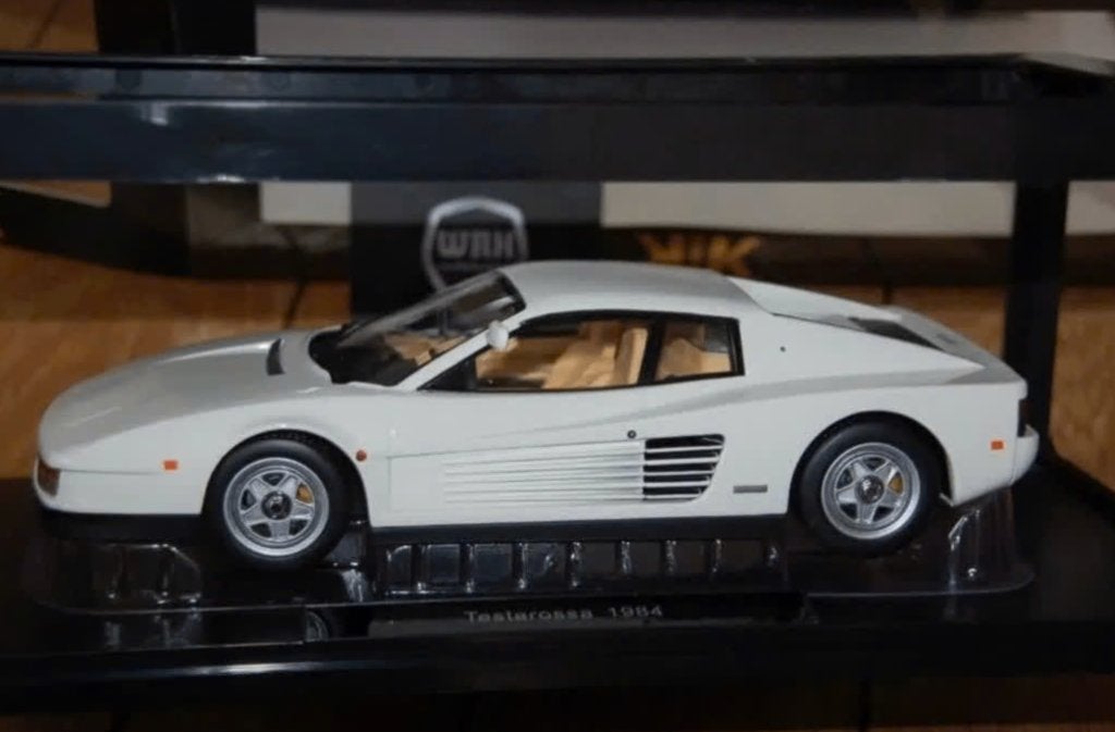 1:18 FERRARI TESTAROSSA US Miami Vice KK models in box WRH, Verzenden, Zo goed als nieuw, Auto, Overige merken