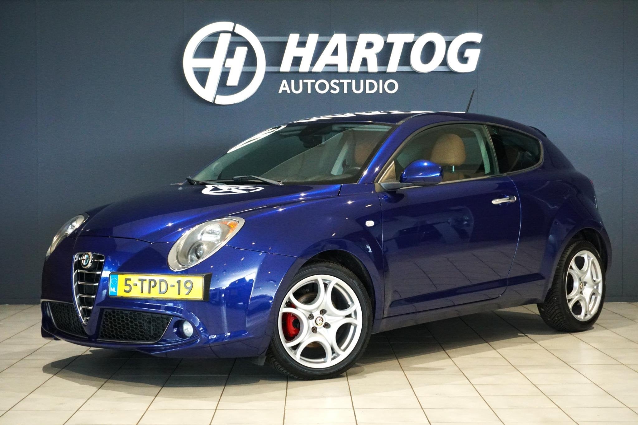 Alfa Romeo MiTo 1.3 JTDm ECO Esclusivo + LEDER / NAVIGATIE /, Auto's, Voorwielaandrijving, Euro 5, Gebruikt, 4 cilinders