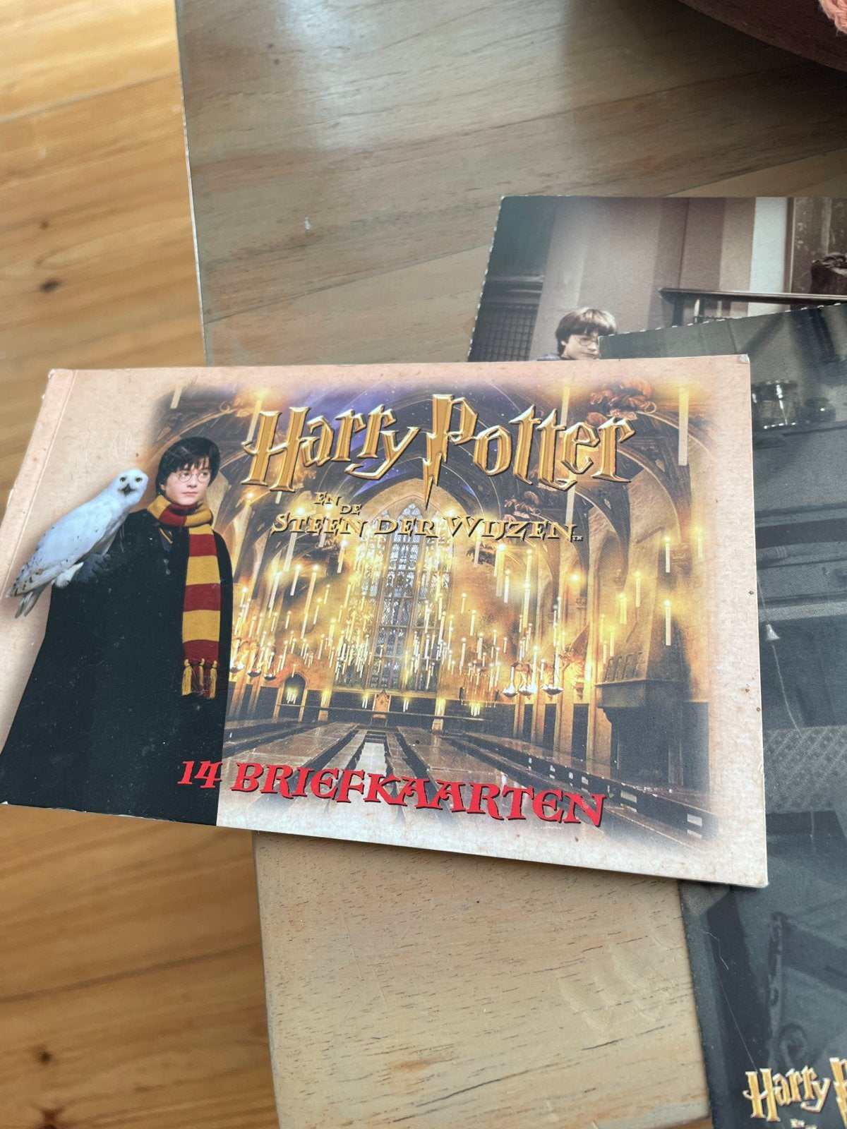 Harry Potter en de Steen der Wijzen briefkaarten set, Verzamelen, Ophalen of Verzenden, Gebruikt, Boek of Poster