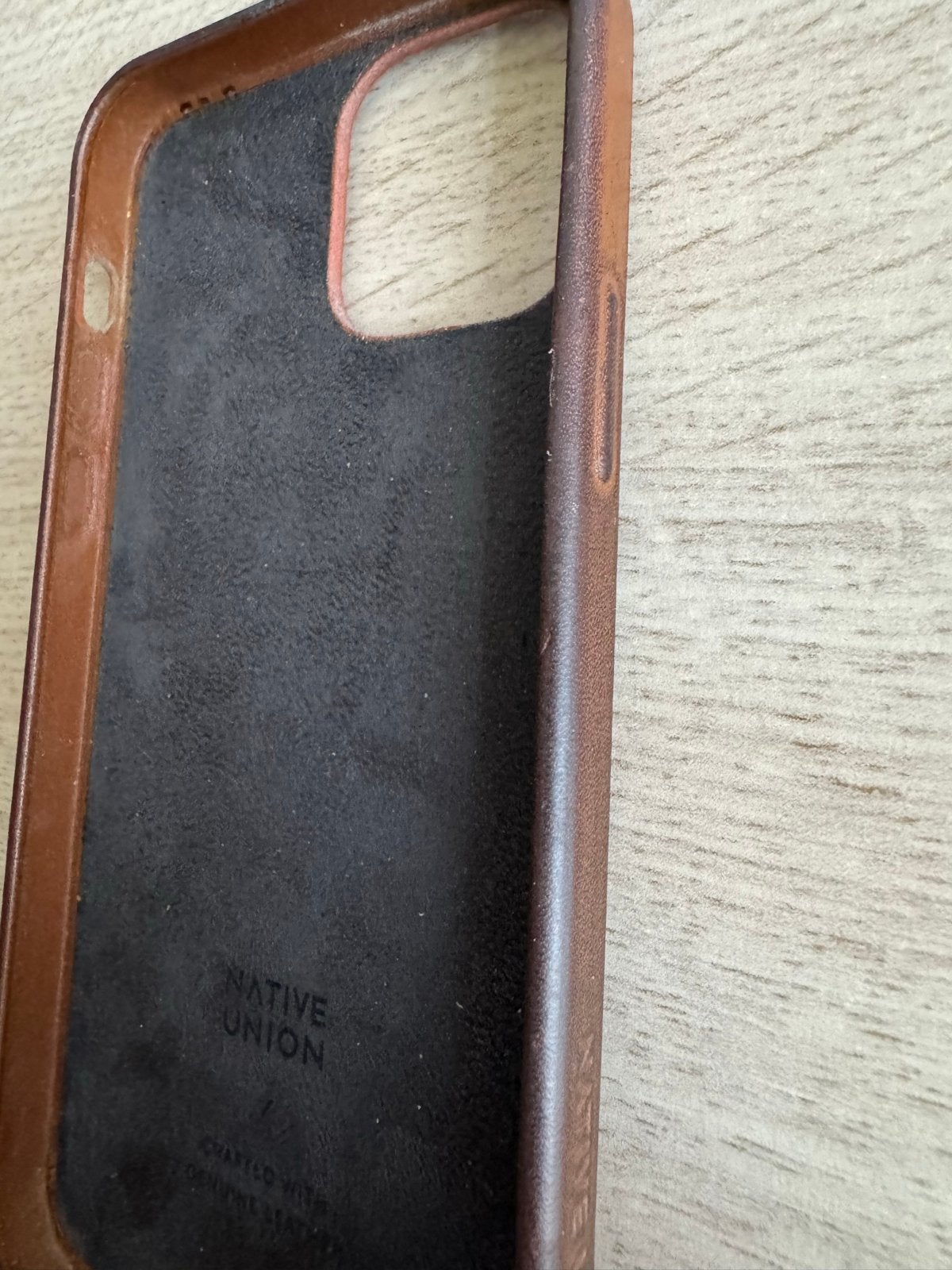 Foto 5 van Native Union Clic Card Leren Hoesje iPhone 12/12 Pro