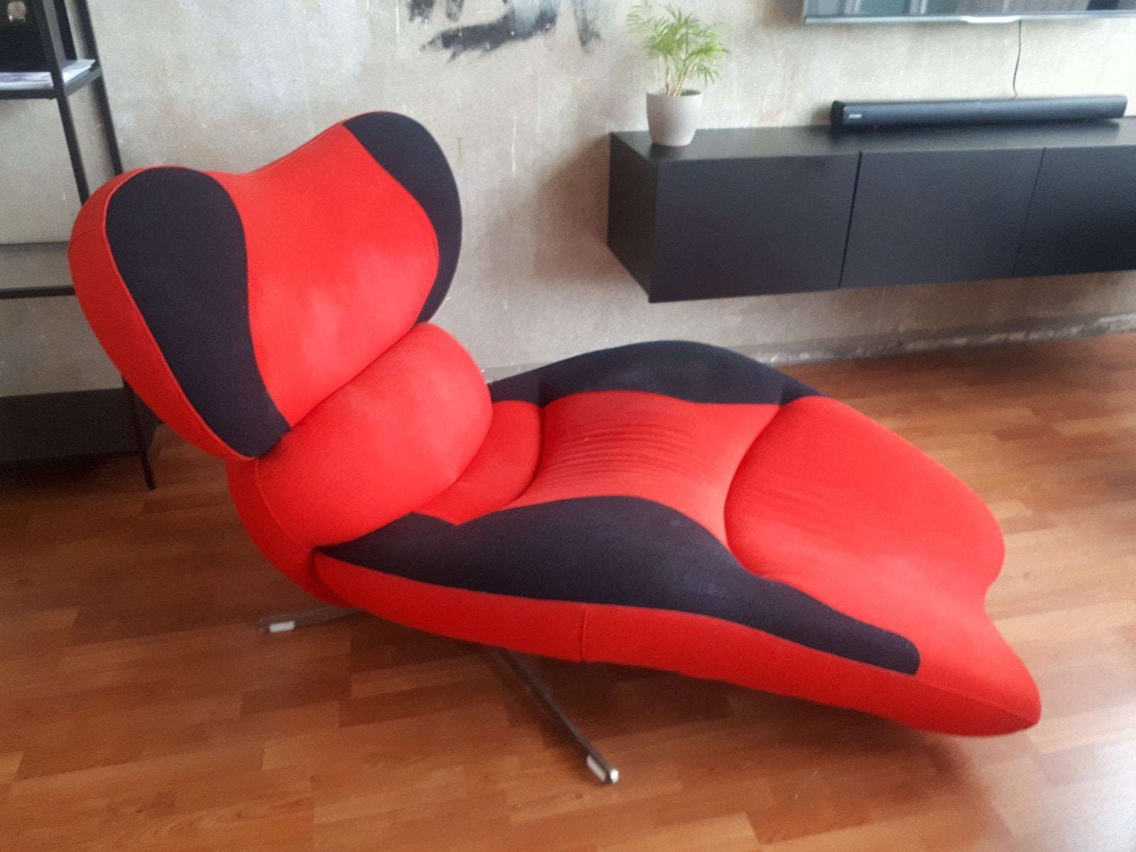 design Fauteuil lounge stoel, Ophalen, Zo goed als nieuw, 150 cm of meer, 50 tot 75 cm