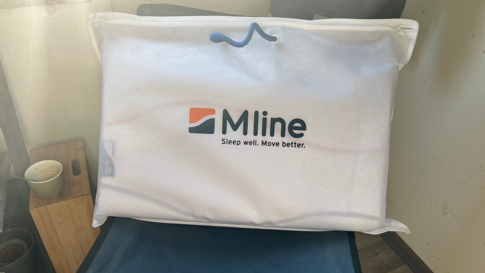 IN PRIJS VERLAAGD M-line Pillow you kussen oranje - nieuw, Ophalen, Eenpersoons, Wit, Overige materialen