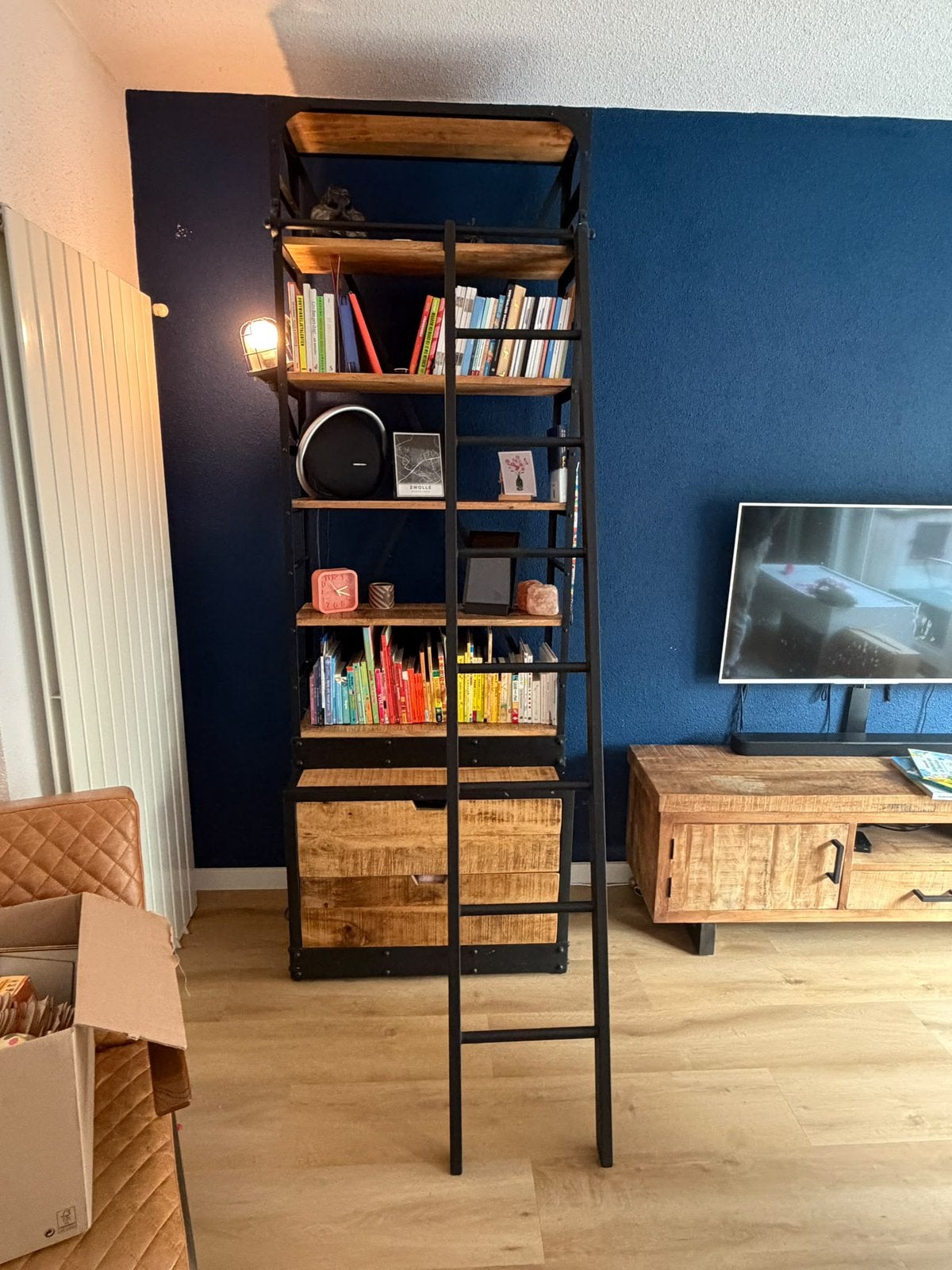 Kast en televisiemeubel mangohout, Huis en Inrichting, Ophalen, 150 tot 200 cm, Zo goed als nieuw, Minder dan 100 cm