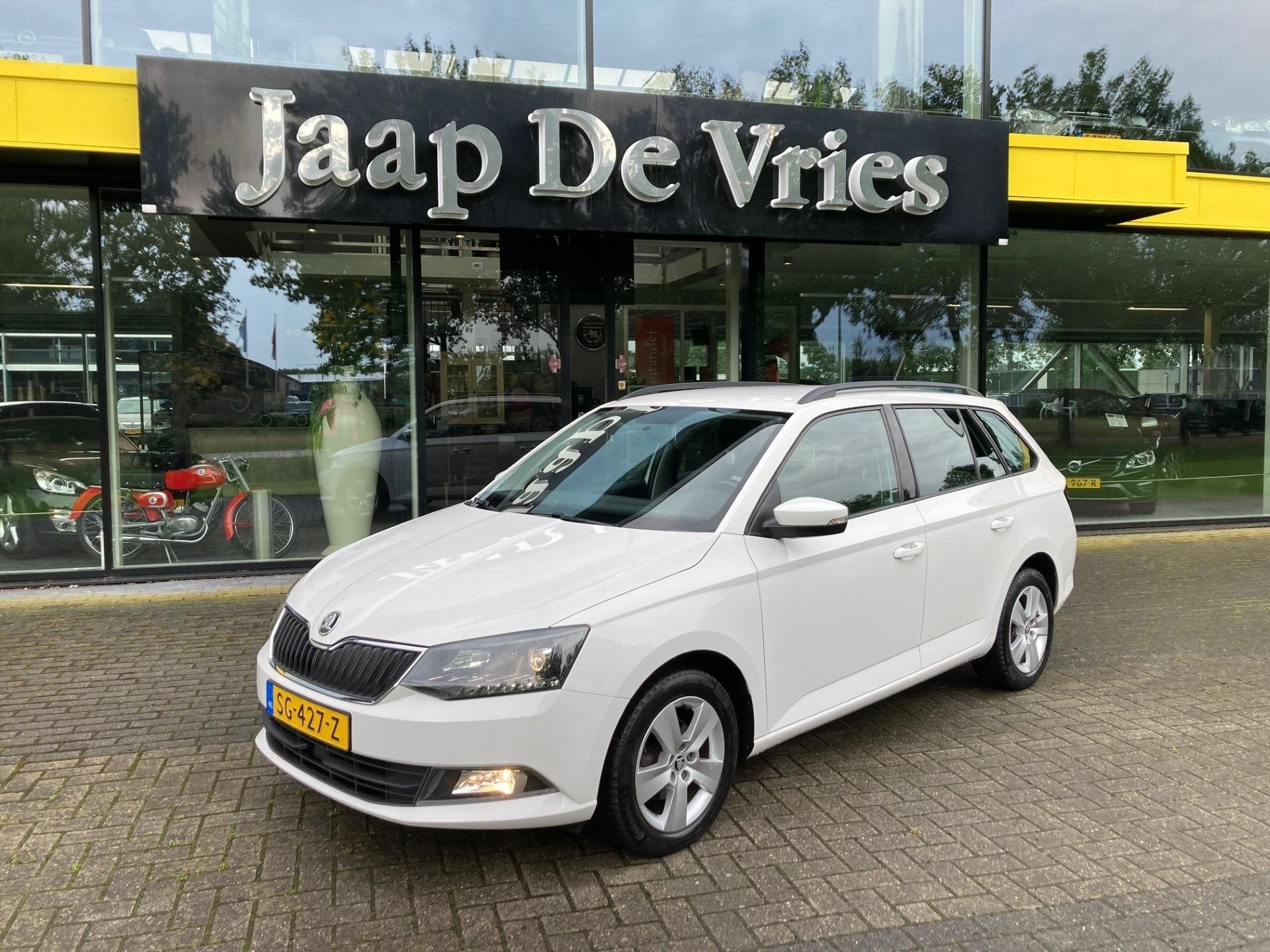 Skoda Fabia Combi 1.0 TSI Ambition Business, Auto's, Voorwielaandrijving, Parkeersensor, Stof, Euro 6
