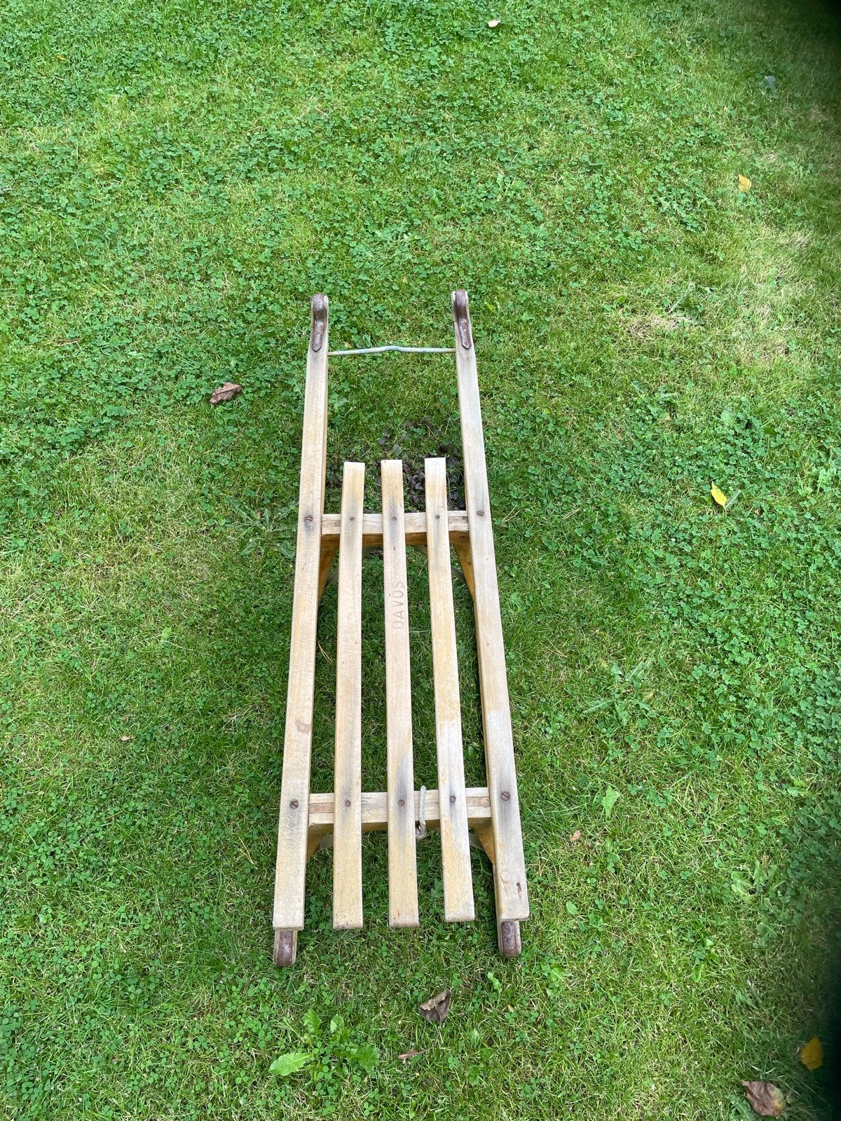 Gratis af te halrn houten slee, Ophalen, Gebruikt, Hout