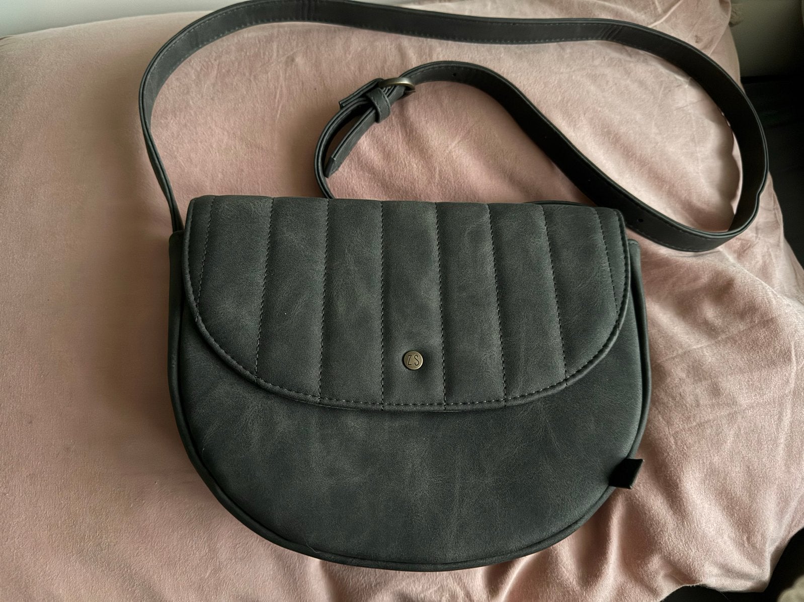 Zusss tas - Donkergrijze crossbody tas, Ophalen of Verzenden, Zo goed als nieuw, Grijs, Overige merken