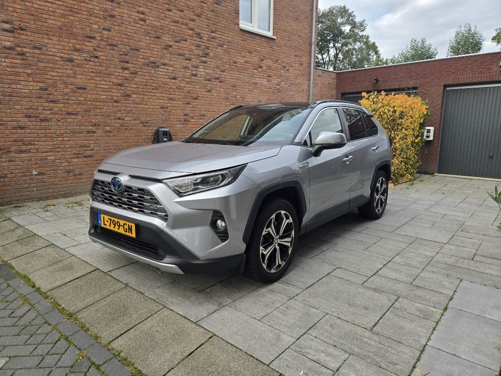 Toyota Rav4 2.5 Hybrid All wheel Drive, Auto's, Emergency brake assist, Zwart, 4 cilinders, 2487 cc