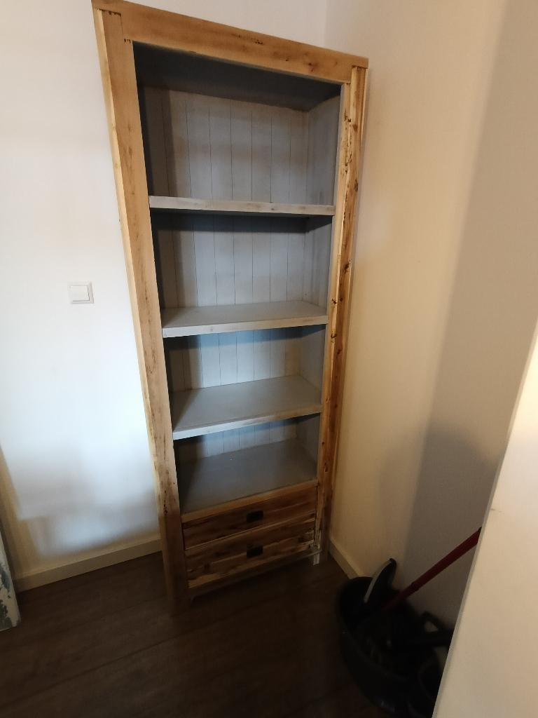 Massief houten kast, Ophalen, Gebruikt