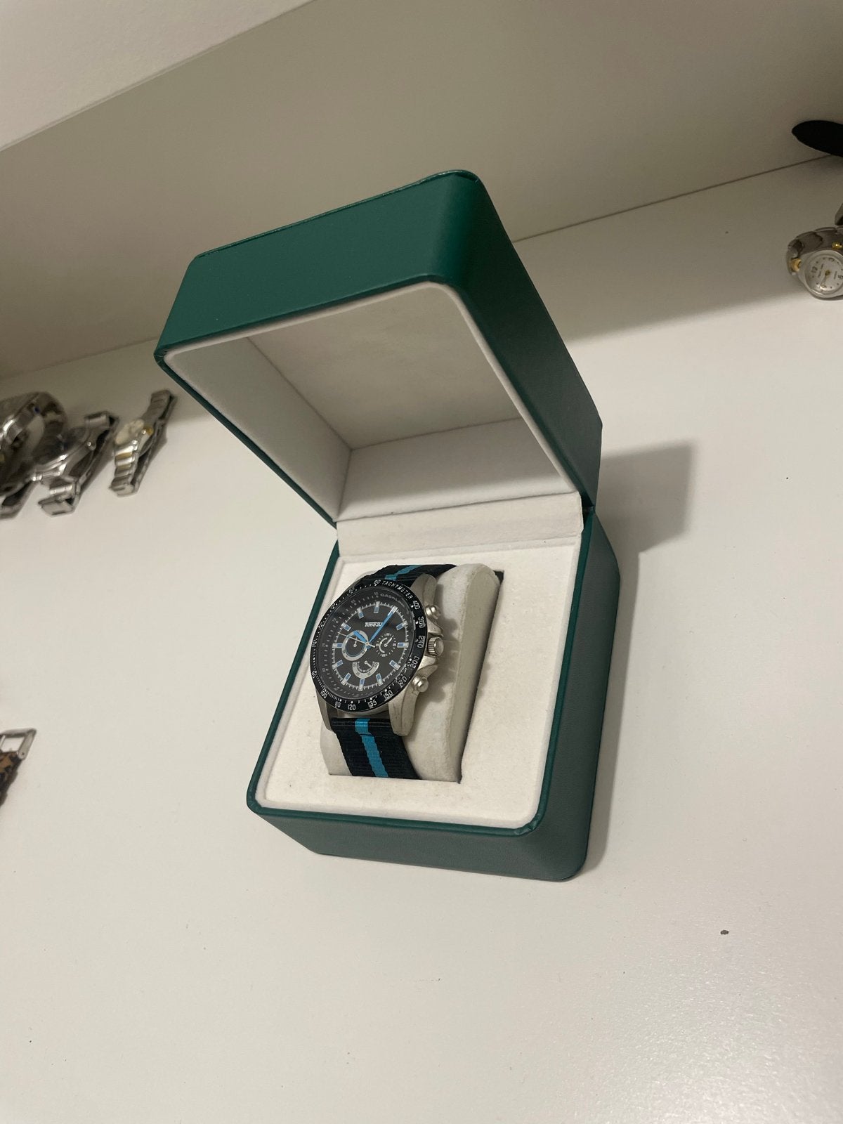 Stijlvol Herenhorloge met Zwart-Blauw NATO Bandje, Overige merken, Staal, Verzenden, Polshorloge