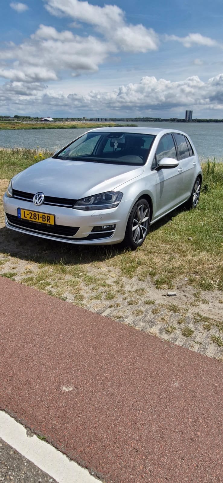 Volkswagen Golf 1.4 TSI 103KW 5D 2013 Grijs, 4 cilinders, 1395 cc, 140 €/maand, 1500 kg