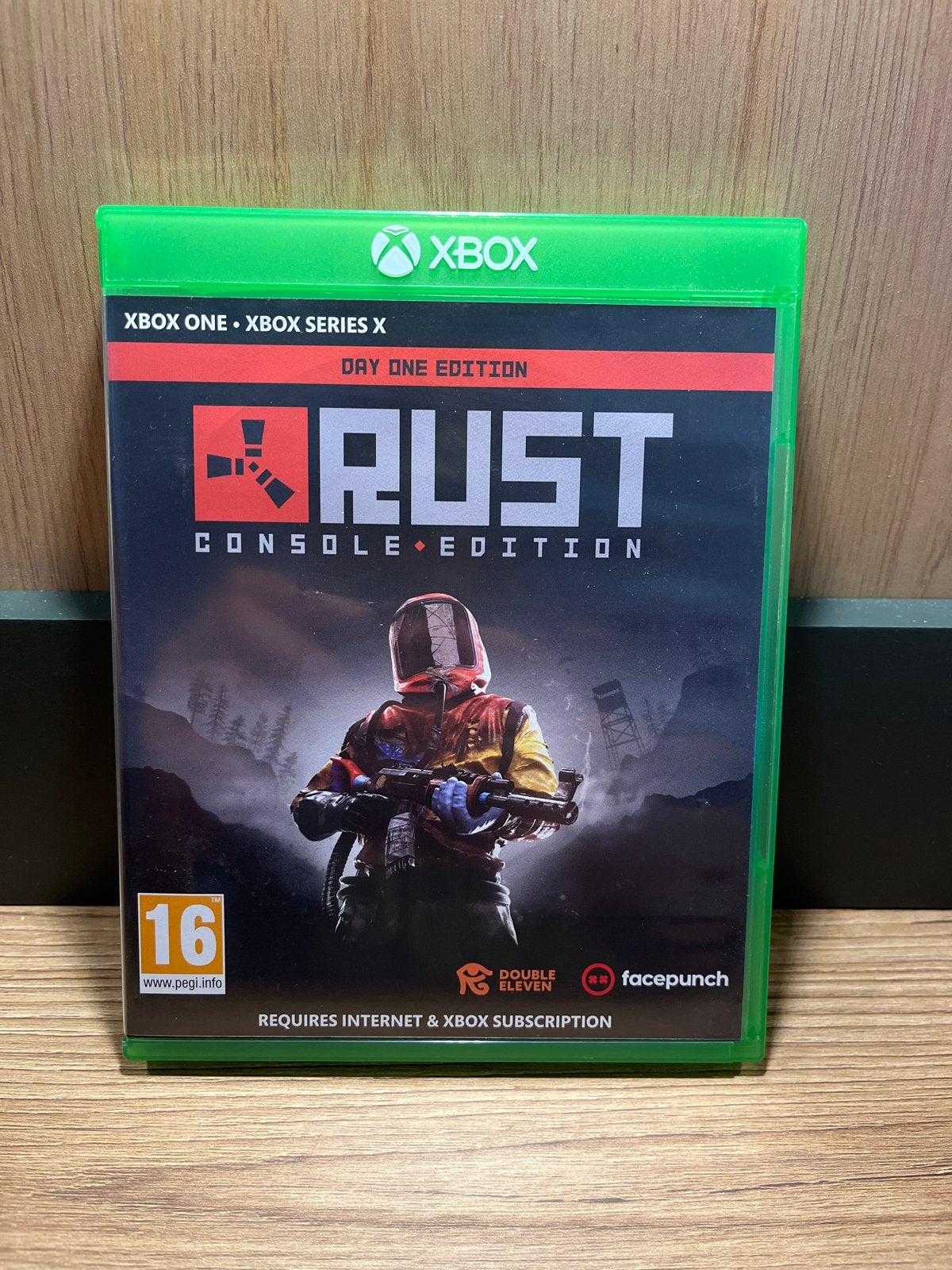 Rust Console Edition - Xbox One / Xbox Series X, Avontuur en Actie, Online, Ophalen of Verzenden, Zo goed als nieuw