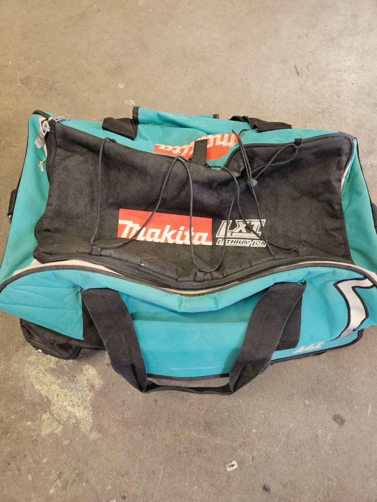 Makita 831279-0 Gereedschapstas, Doe-het-zelf en Verbouw, Ophalen