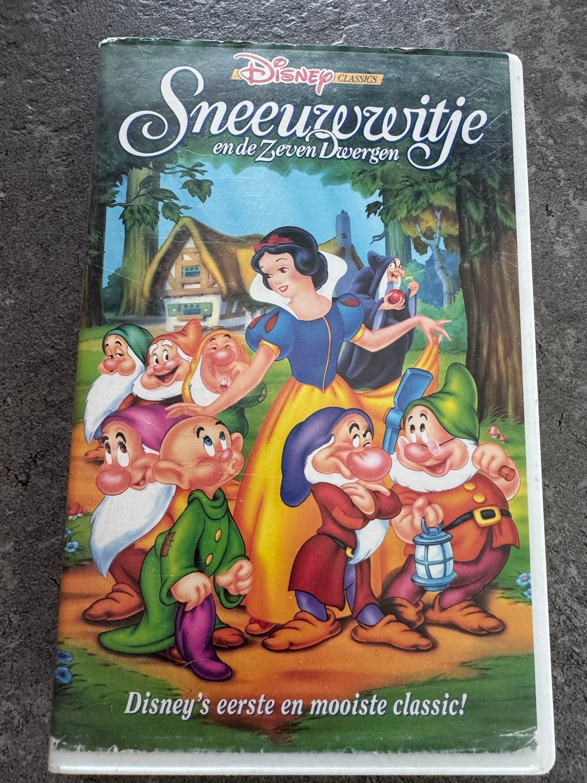 Disney Classics: Sneeuwwitje en de Zeven Dwergen VHS, Alle leeftijden, Ophalen of Verzenden, Gebruikt, Overige genres